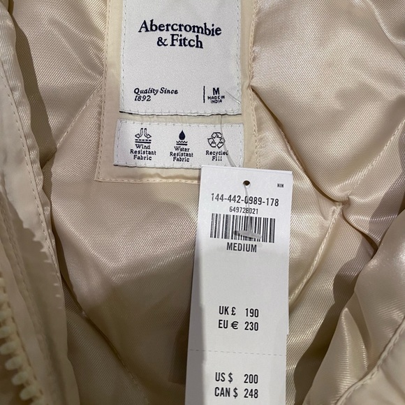 BNWT Abercrombie and Fitch Utility Parka in Medium - Picture 7 of 8